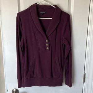 Maroon or burgundy banana republic cowl neck sweatshirt with pocket. Size small